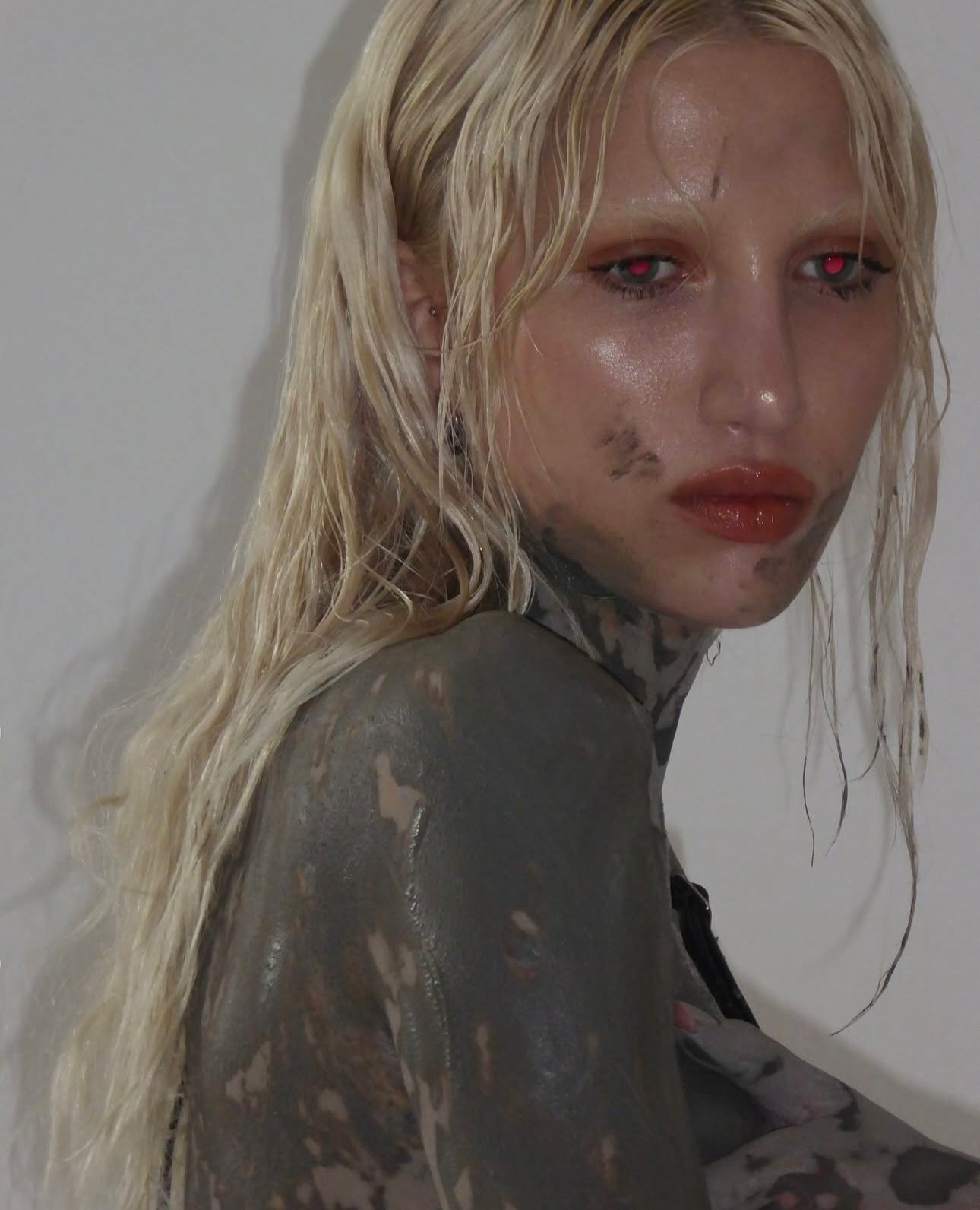 WhatsApp Image 2025-08-12 at 20.52.44